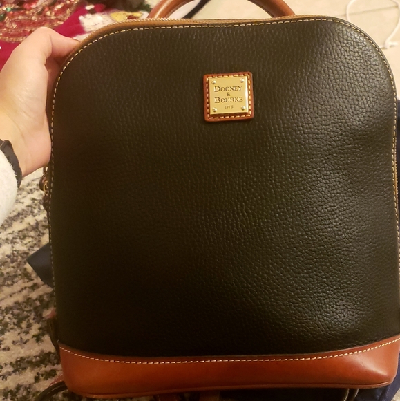 pebble grain zip pod backpack
